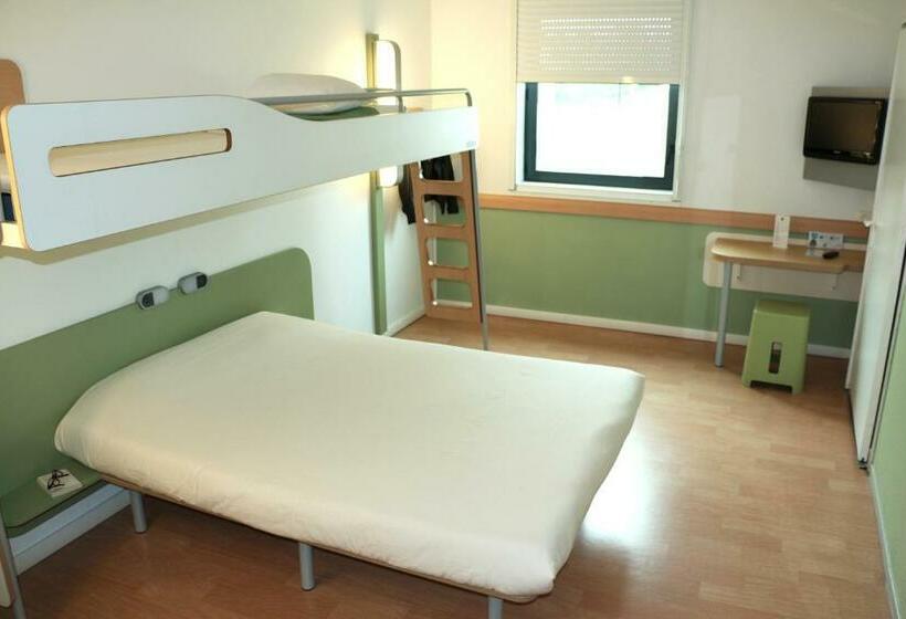 اتاق استاندارد سه نفره, Ibis Budget Castelnaudary  A61