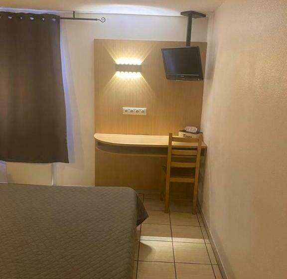 Номер Стандарт, Confort Hôtel