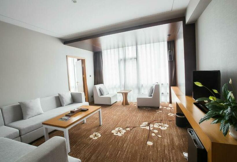 Люкс, Hilton Garden Inn Guiyang Yunyan