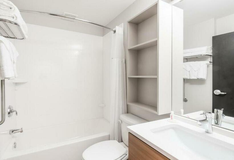 Номер Стандарт, Microtel Inn & Suites By Wyndham   Penn Yan