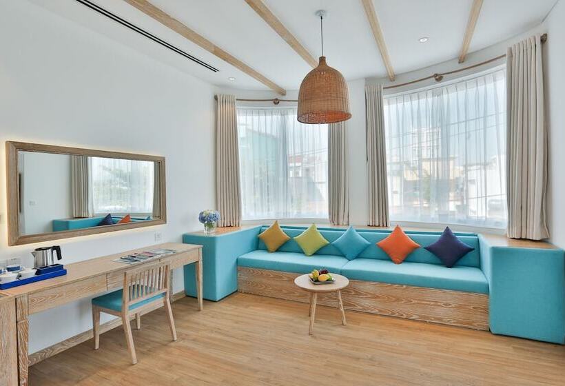 اتاق لوکس با چشم‌انداز شهر, Risemount Premier Resort Danang