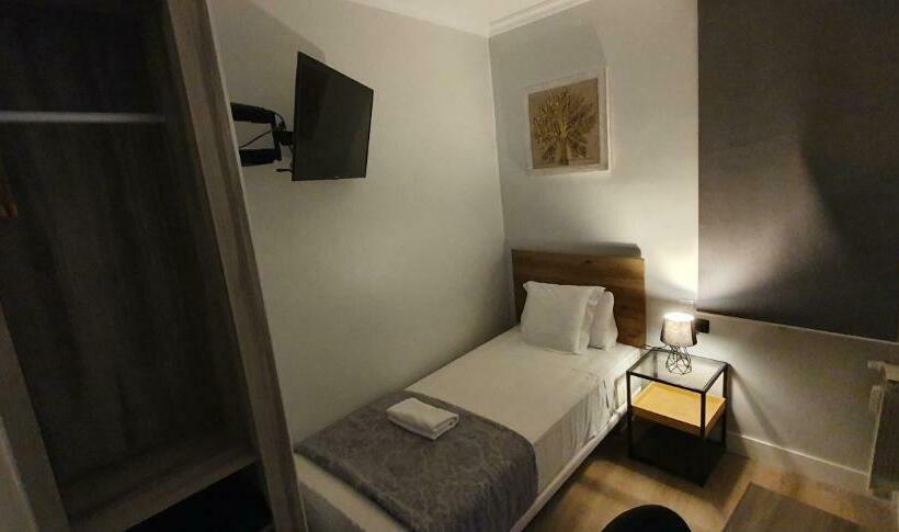 اتاق استاندارد یک نفره, Ch Otello Rooms I   Madrid