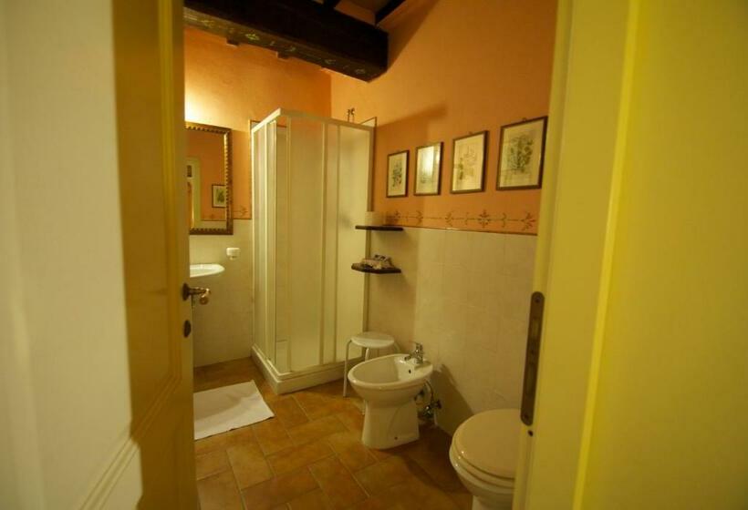 Номер Deluxe, Torre Sangiovanni Albergo E Ristorante Da Rosary