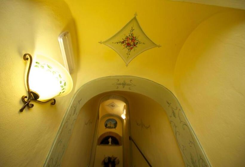 Номер Superior, Torre Sangiovanni Albergo E Ristorante Da Rosary