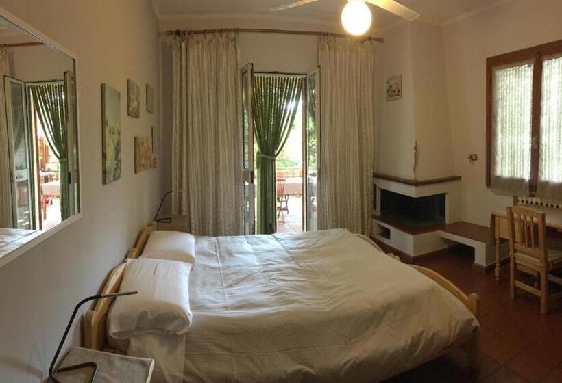 اتاق استاندارد اینتریور, Agriturismo Orione