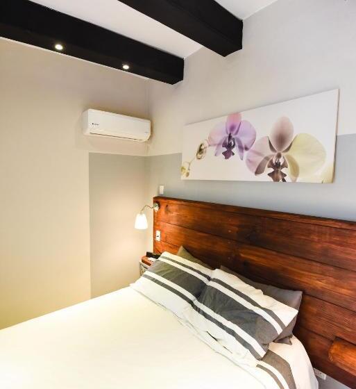 اتاق استاندارد, Island Life Hostel