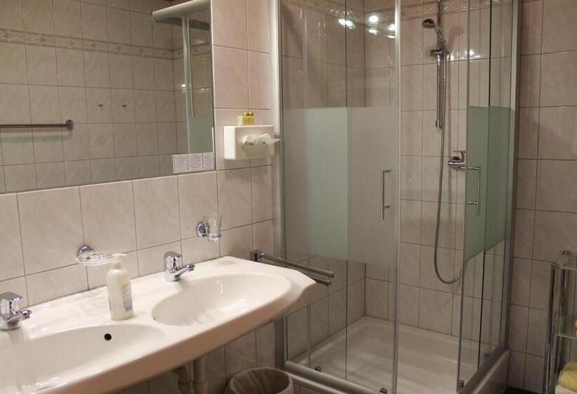 Номер Стандарт, Sonne