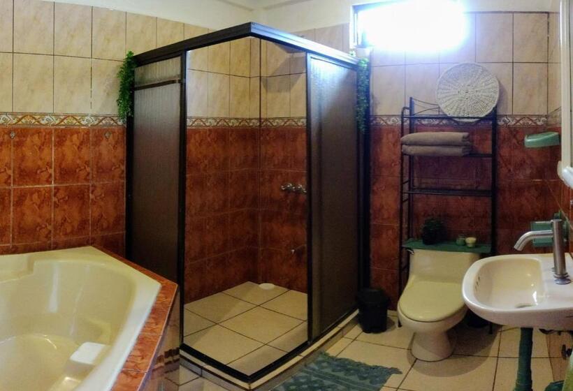 ２ベッドルームアパートメント, Cool Vibes Beach Hostel