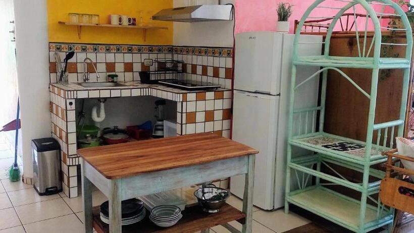 Апартаменты 2 Спальни, Cool Vibes Beach Hostel