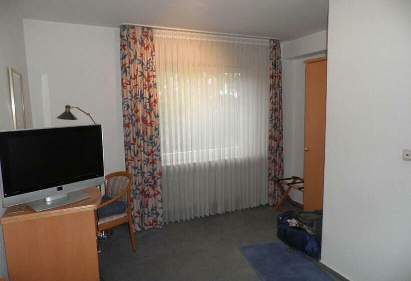 Номер Стандарт, Haarener Hof