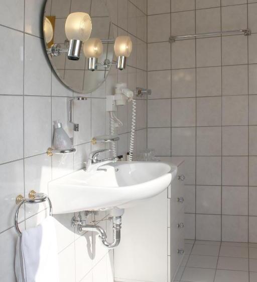 Quarto Estandar, Haarener Hof
