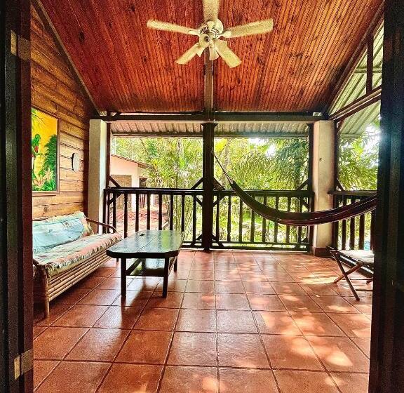 جناح سرير كينج, Rio Lindo