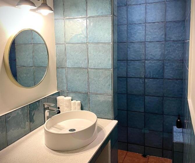 Apartamento 1 Dormitório com Sacada, Rio Lindo