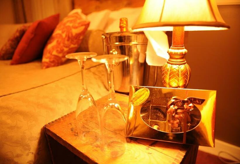 スーペリアールーム, Auberge De La Tour Du Lac