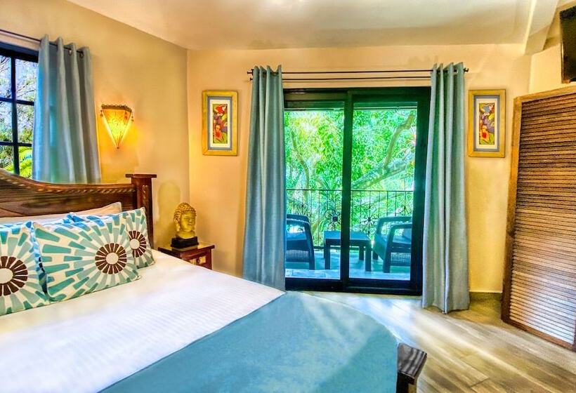Quarto Estandar Cama King, Boquete Garden Inn
