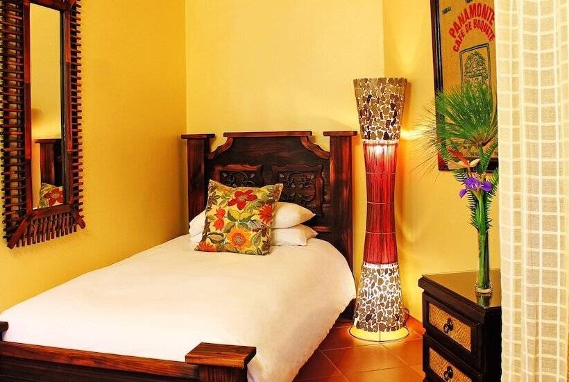 스탠다드 룸 킹사이즈 침대, Boquete Garden Inn