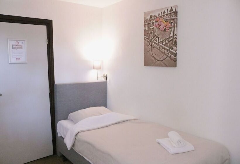 اتاق استاندارد یک نفره, Stadshotel Rijssen