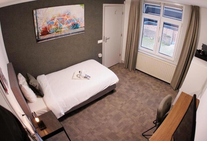 اتاق استاندارد یک نفره, Stadshotel Rijssen