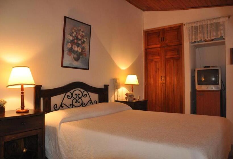 Quarto Triplo Deluxe, Finca Machangara