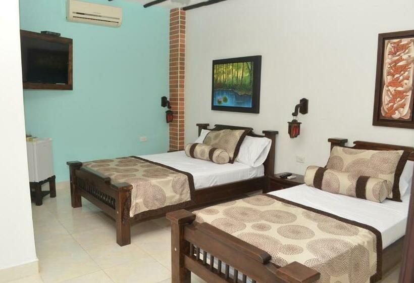 اتاق استاندارد سه نفره, El Virrey Hotel Boutique