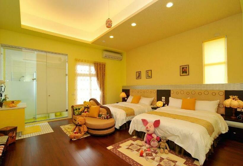 اتاق استاندارد چهار تخته, Jing Xiang Hua Nong B&b