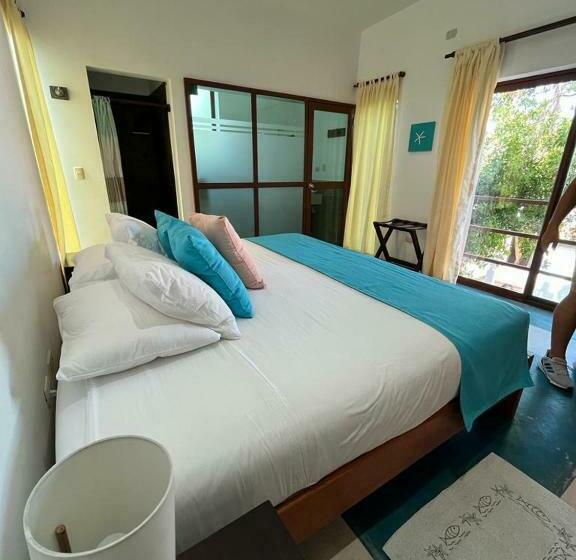 Номер Стандарт, Cormorant Beach House