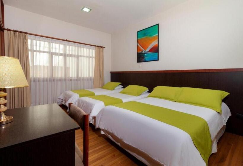 Четырехместный Номер Стандарт, Hostal Casa De Lidice