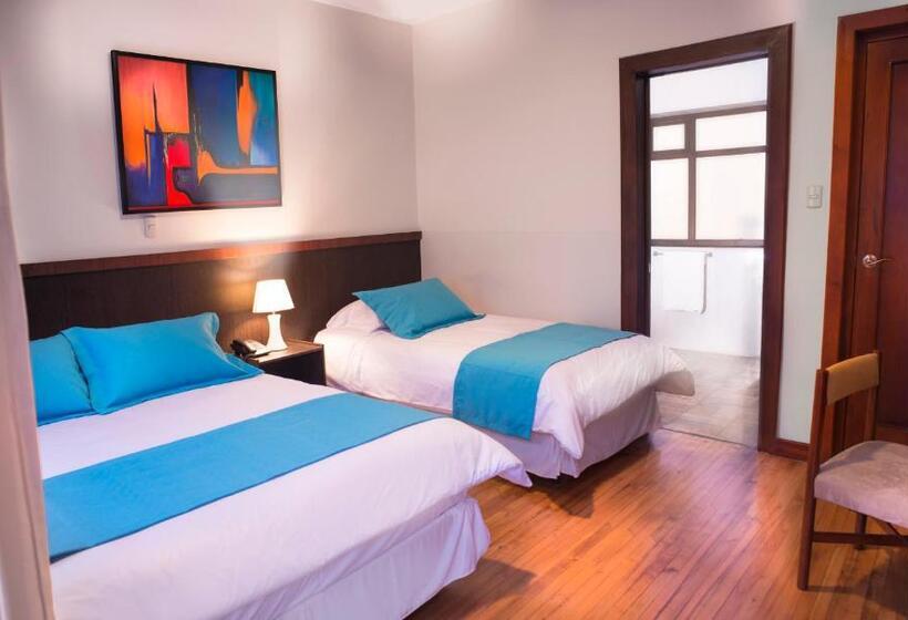 Четырехместный Номер Стандарт, Hostal Casa De Lidice
