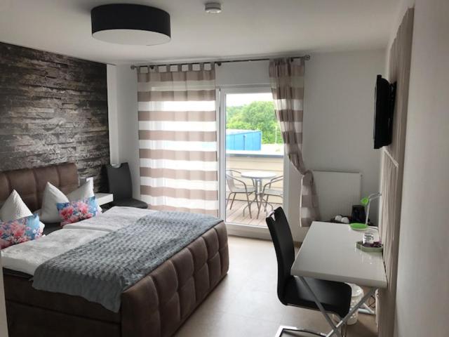 Номер Стандарт с Балконом, Aparthotel Magnolia