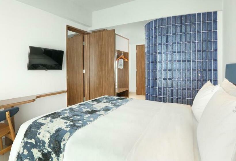 스탠다드 룸 퀸사이즈 침대, Holiday Inn Express Baruna, An Ihg