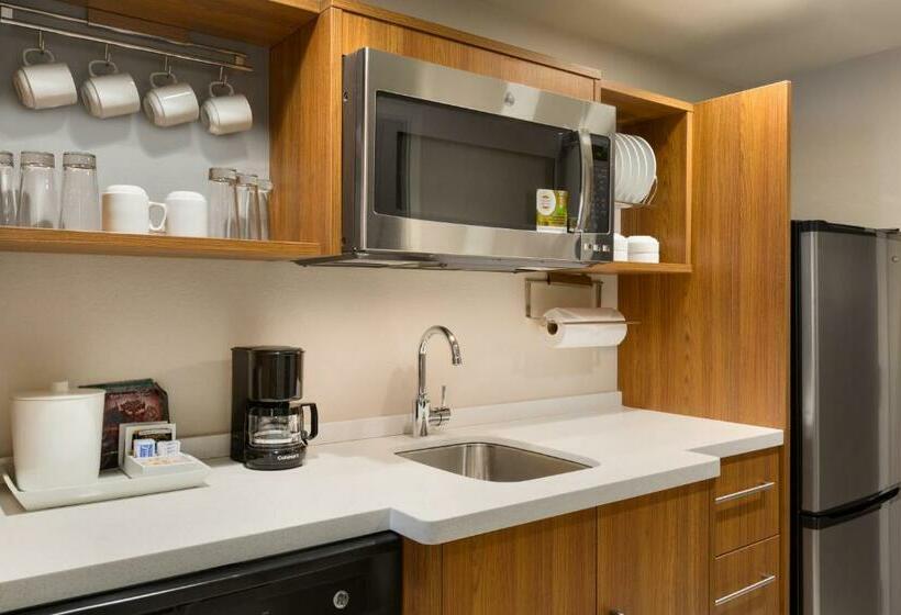 스탠다드 스튜디오, Home2 Suites By Hilton Glendale   Westgate