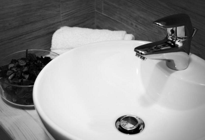 Номер Стандарт Трехместный, Fiumicino Airport B&b Deluxe
