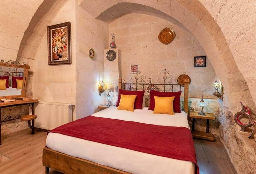 Quarto Deluxe, Maron Stone House