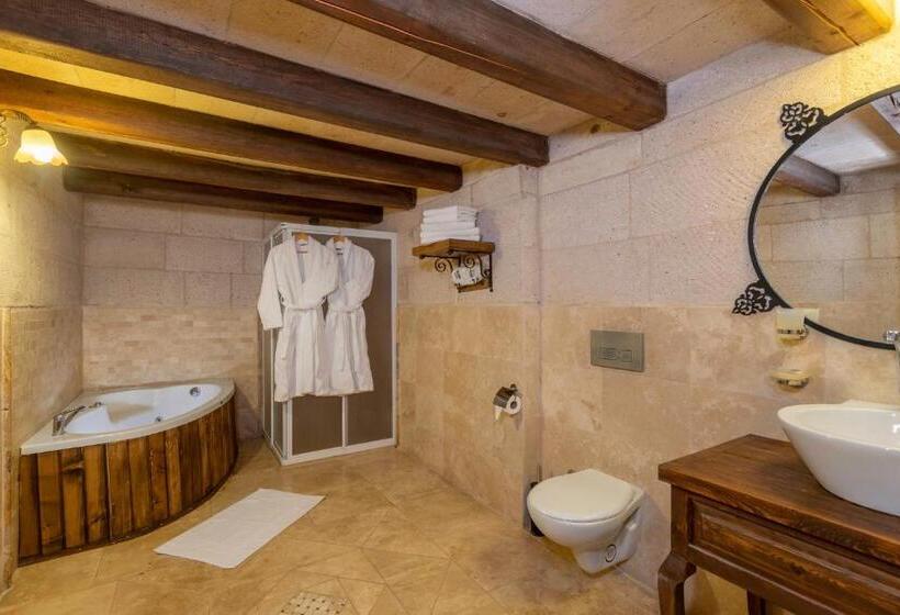 Suíte Familiar, Maron Stone House