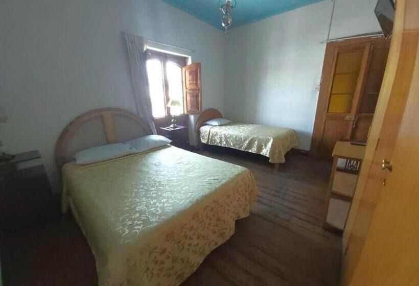 스탠다드 룸, Hostal Lluvia De Oro