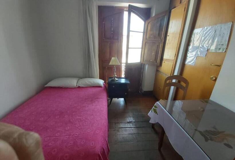 이코노미 싱글 룸, Hostal Lluvia De Oro