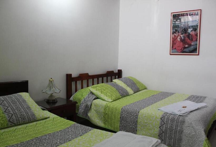 غرفة قياسية ثلاثية, Hostal Isla Señorial