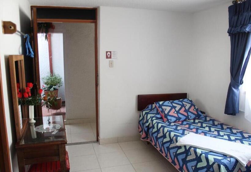 غرفة قياسية ثلاثية, Hostal Isla Señorial