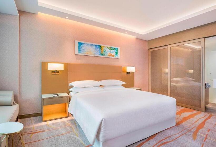 اتاق دلوکس با تخت کینگ و چشم‌انداز, Sheraton Qingdao West Coast