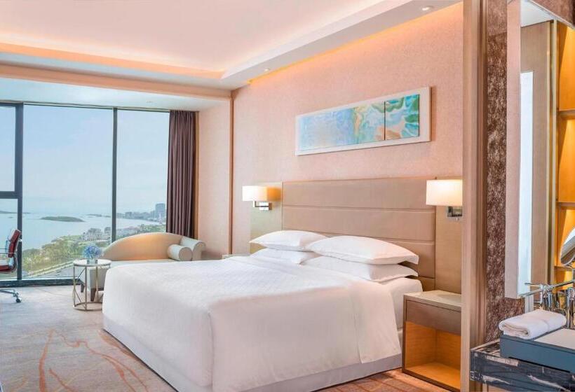 سوئیت پریمیوم, Sheraton Qingdao West Coast