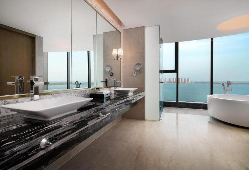 سوییت اجرایی, Sheraton Qingdao West Coast