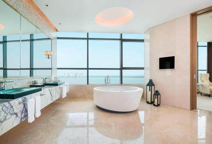 سوئیت ریاست جمهوری 2 خوابه, Sheraton Qingdao West Coast
