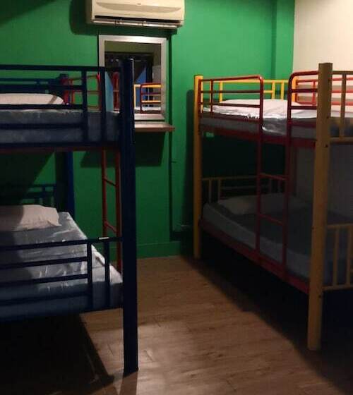 공동 객실, Akinabalu Youth Hostel