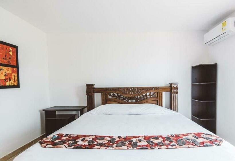 اتاق استاندارد با تخت بزرگ, The Rock House Eco