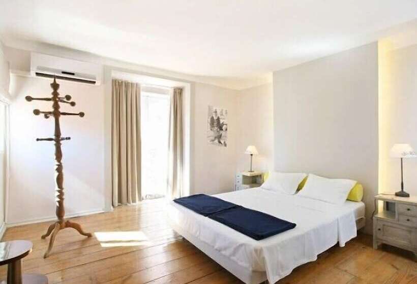 اتاق استاندارد, Goodmorning Solo Traveller Hostel