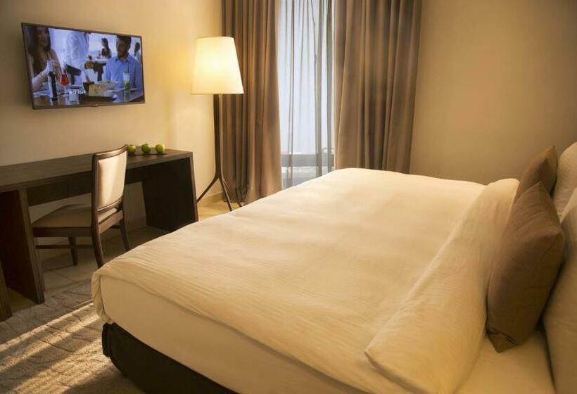 اتاق لوکس با تخت بزرگ, Kin Plaza Arjaan By Rotana