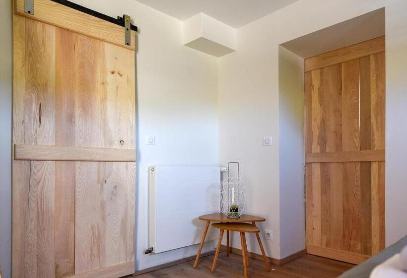 חדר סטודיו סטנדרד, D'un Jour à L'autre