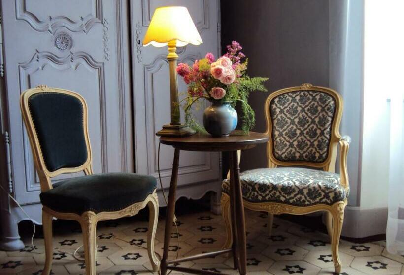 Quarto Familiar, Les Chambres Des Dames