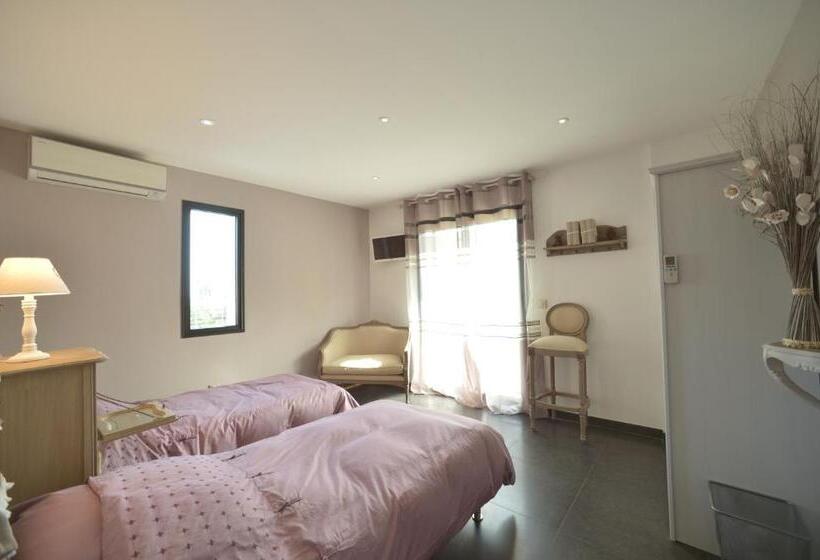 اتاق استاندارد با تراس, Villa Louancelie B&b