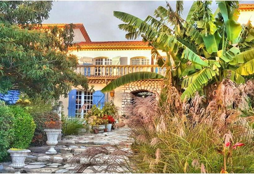 Номер Стандарт Вид на Бассейн, La Demeure De L'arche